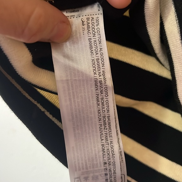 MNG Black and Cream Fitted Crop Tank Sweater Size Small - Picture 4 of 4